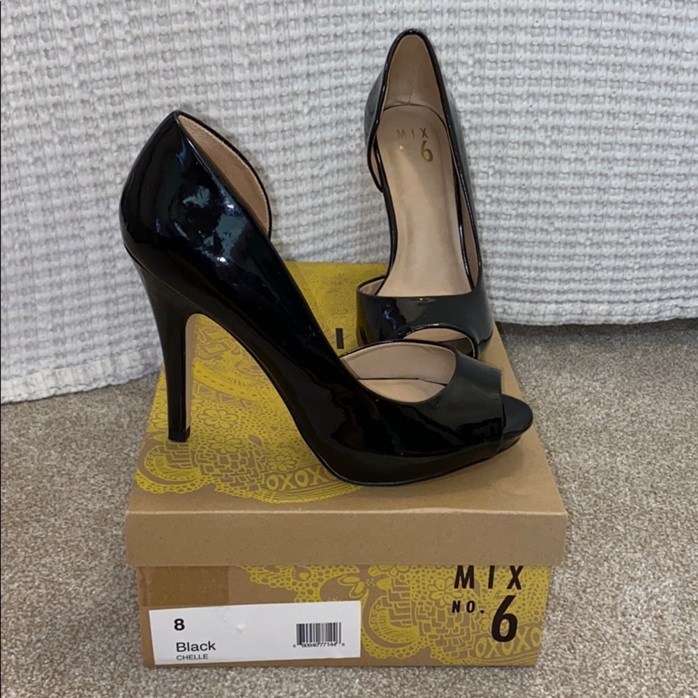 MIX NO. 6 Black Patent Leather Heel